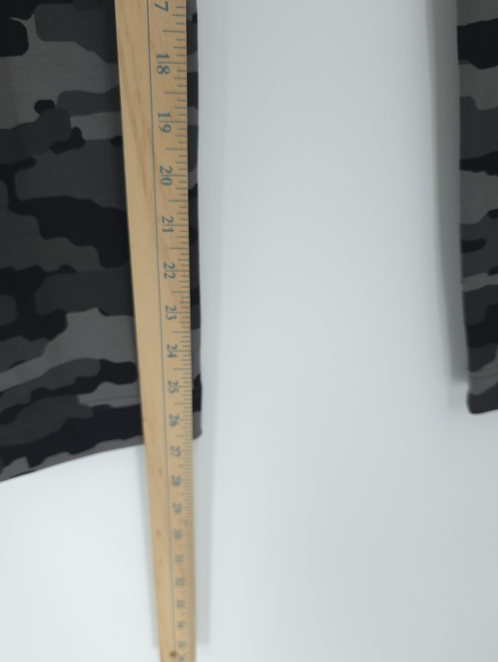Duluth Trading Co Straight Leg Pull-On Pants Camo Print Pockets Active Camping - Picture 12 of 12